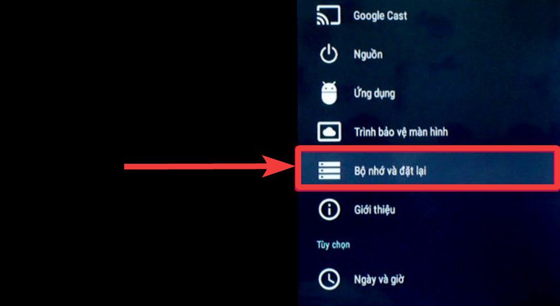 Chọn Bộ nhớ và đặt lại trên tivi Aqua