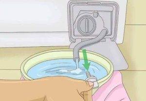 Tháo ống xả phụ thoát nước